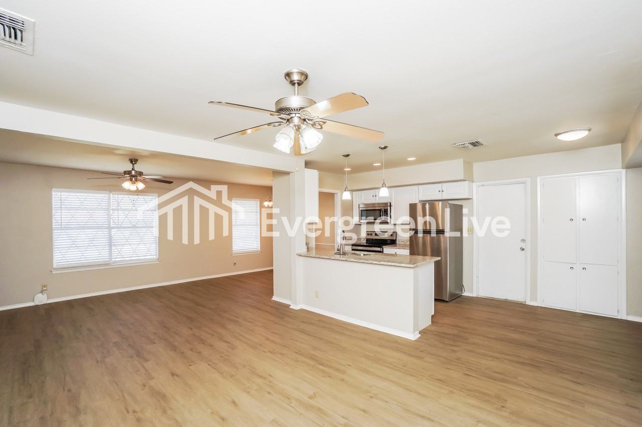 7203 Glen Hvn - Photo 4 of 14