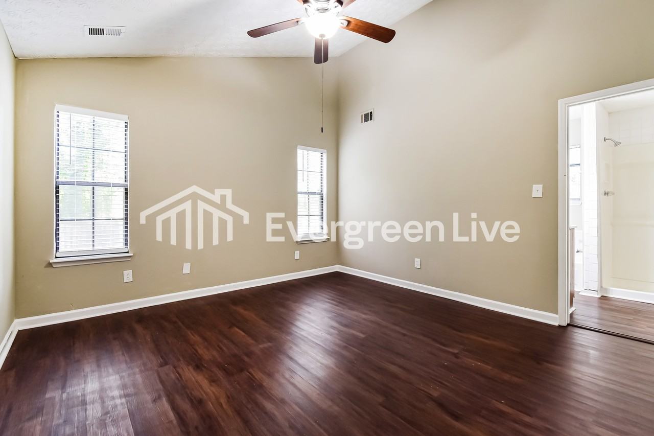 8923 Gardener Dr - Photo 6 of 15