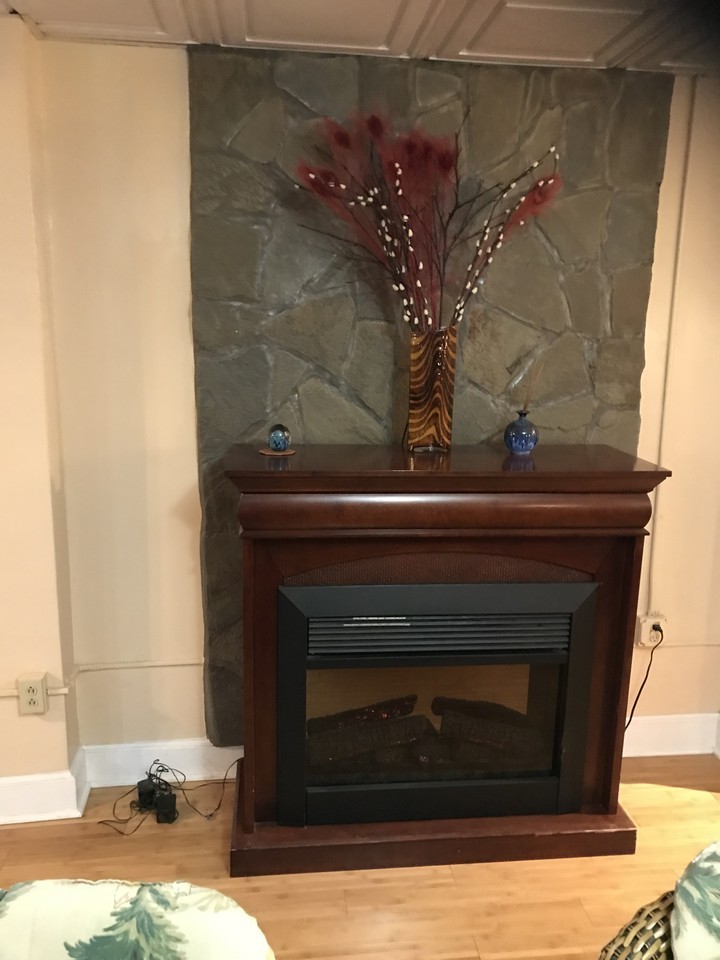 248 Main St #2 - Photo 4 of 20