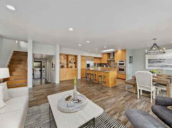 2260 Del Mar Scenic Pkwy - Photo 2 of 20