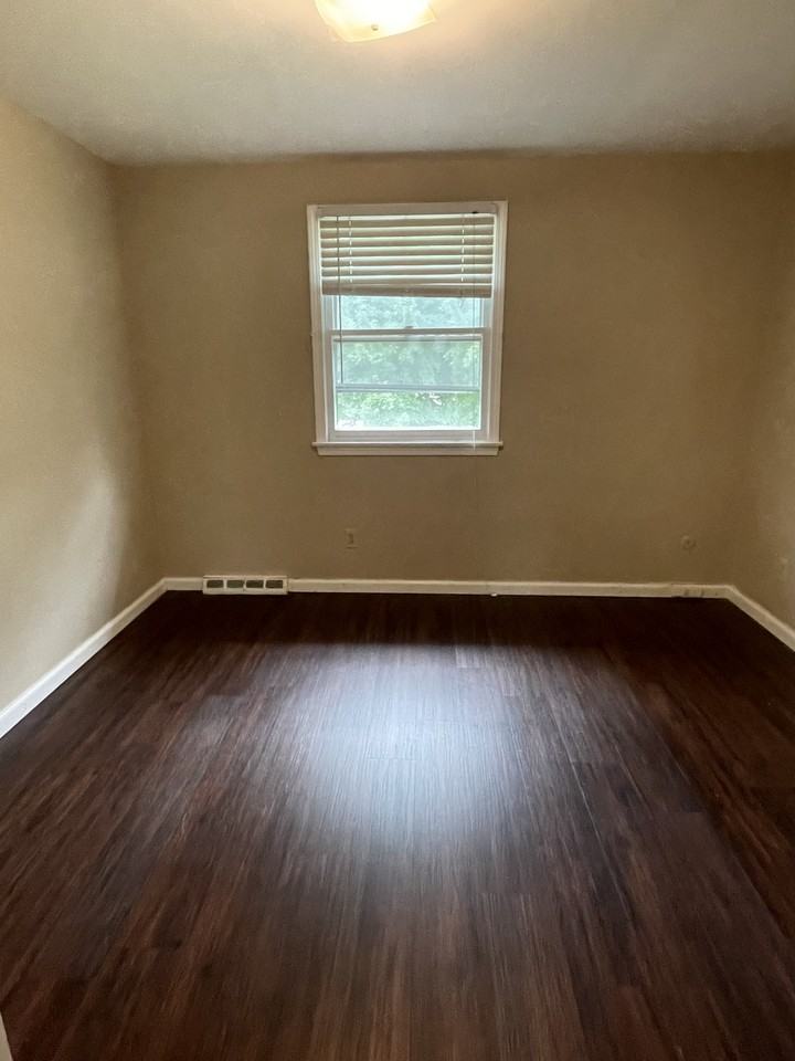 212 Sunshine Dr #LEFT - Photo 5 of 23