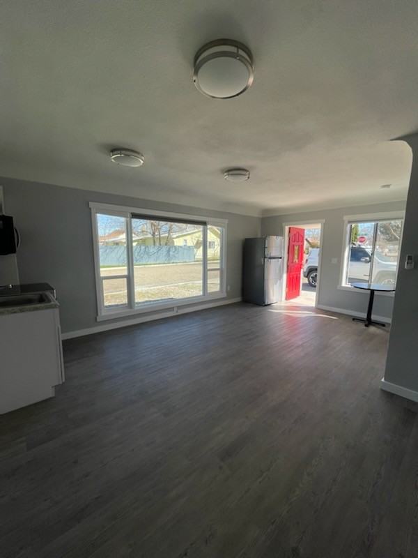 2302 S Montana Ave #B - Photo 2 of 4