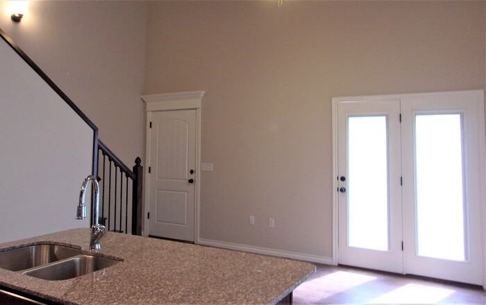 20610 E Reno Ave - Photo 3 of 21