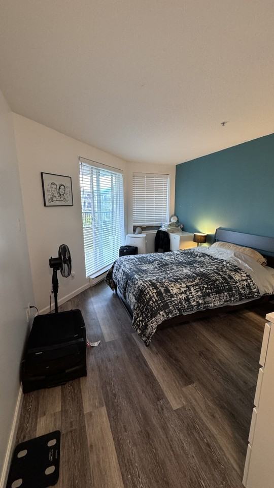 2099 Lougheed Highway - Photo 2 of 4