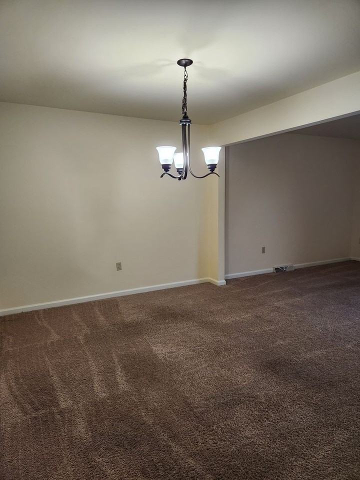 Woods Edge Townhomes (05wo) - Photo 6 of 38