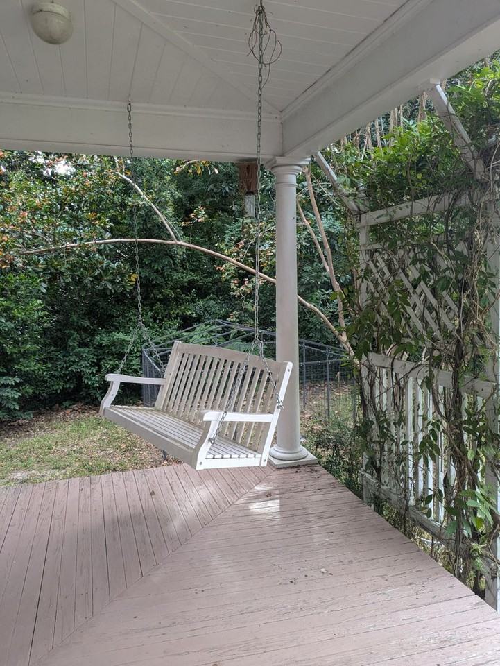 114 W Park Ave - Photo 3 of 44
