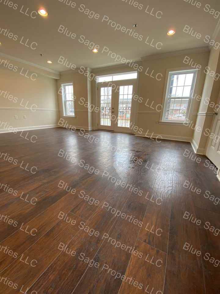 432 E Baltimore Ave - Photo 2 of 18