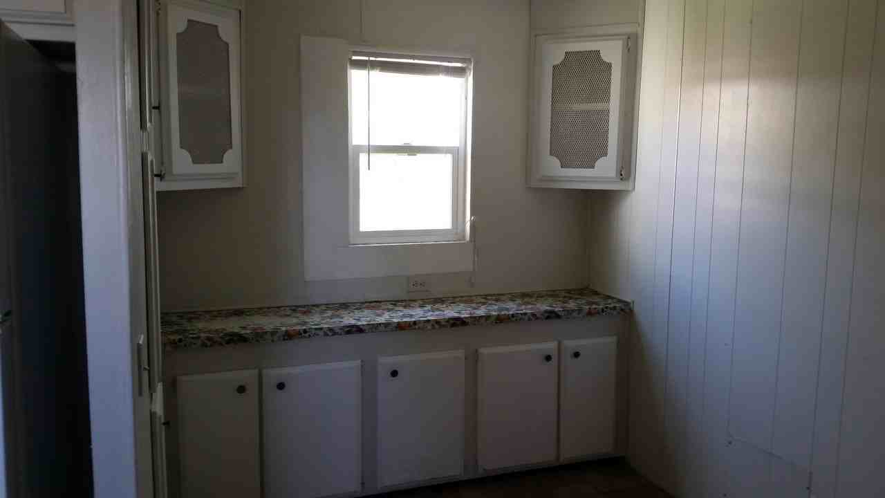 1123 Marina Drive - Photo 6 of 21