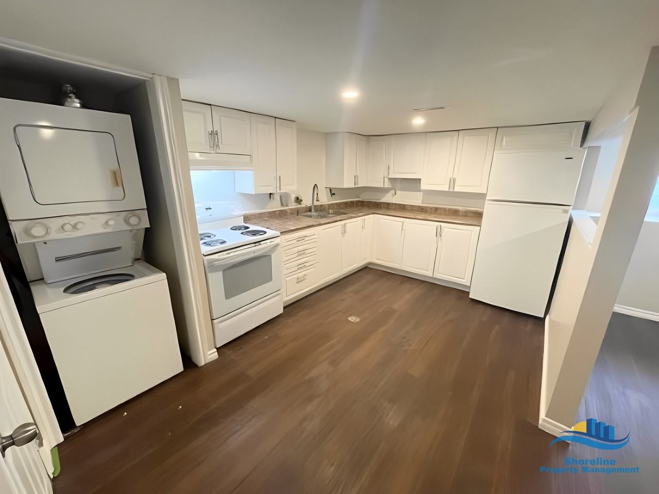 38 Deerpark Cres #2 - Photo 3 of 14