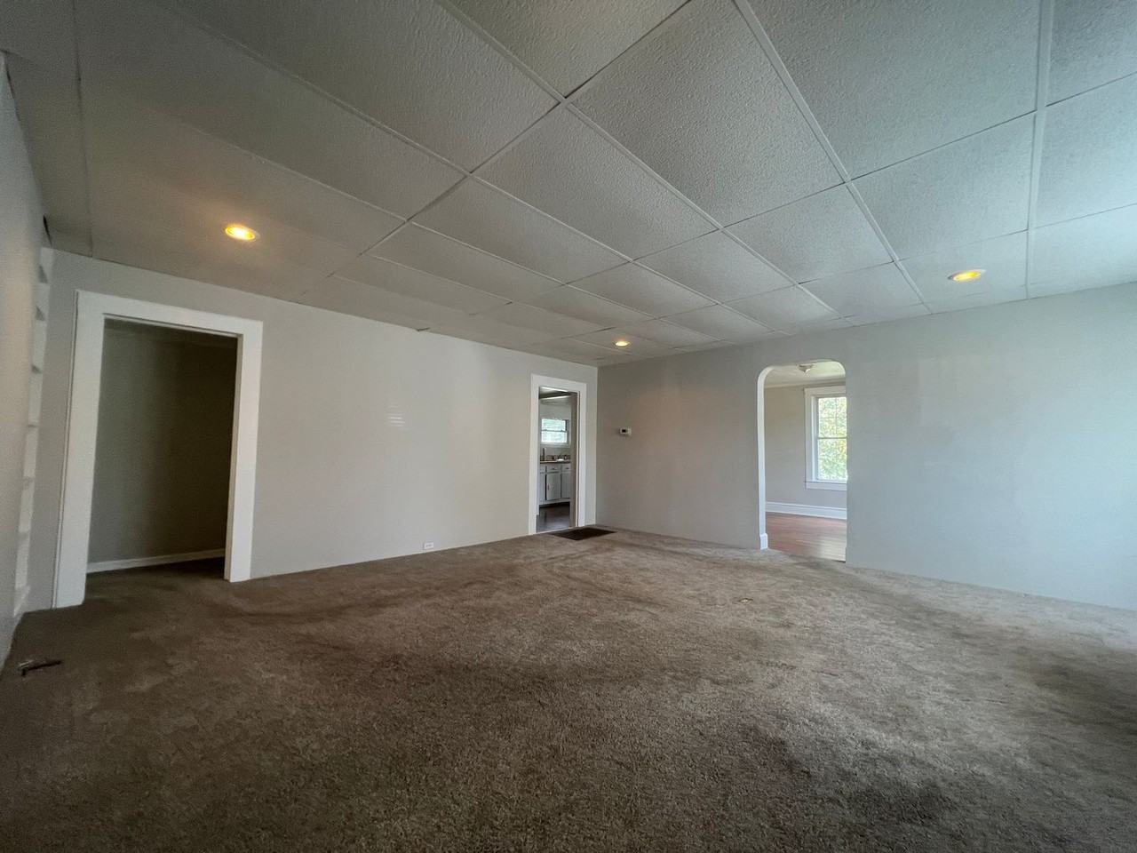 176 9th St - Photo 3 of 22