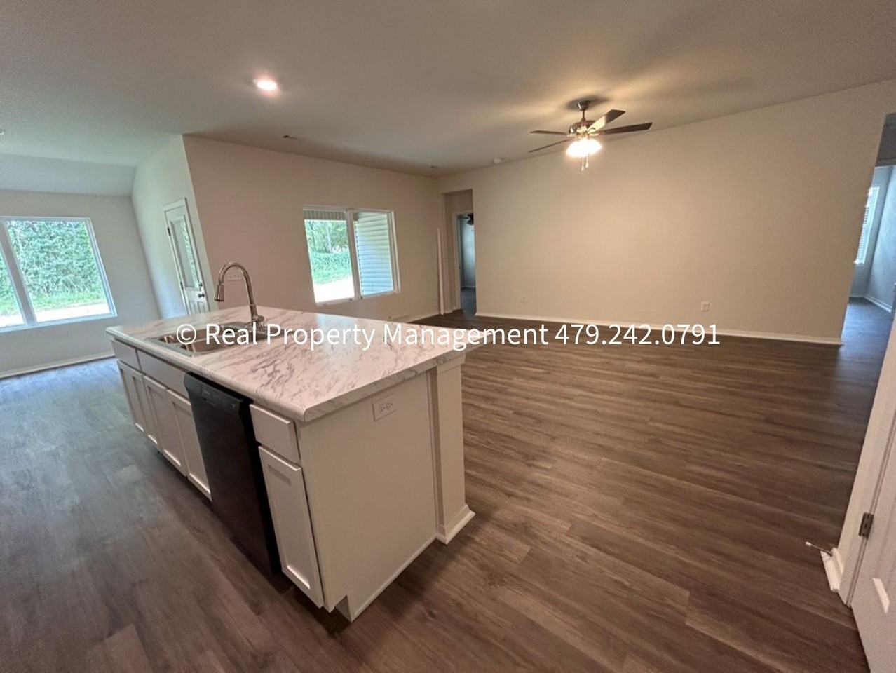 10638 Cedar Way - Photo 6 of 32