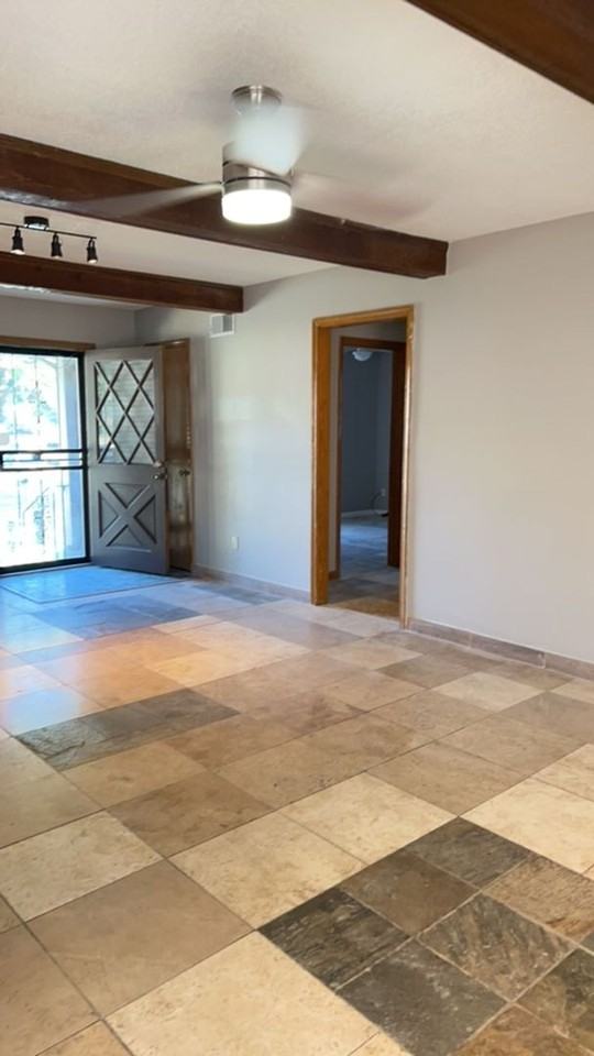 4981 Scenicwood Cv - Photo 2 of 7