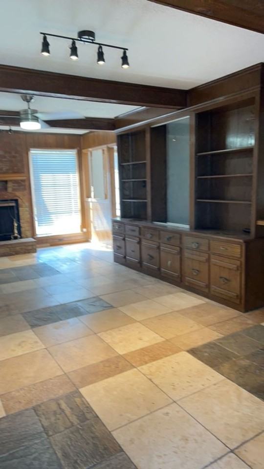 4981 Scenicwood Cv - Photo 3 of 7