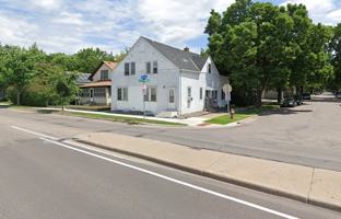 featured image of 1062 11th Ave Se