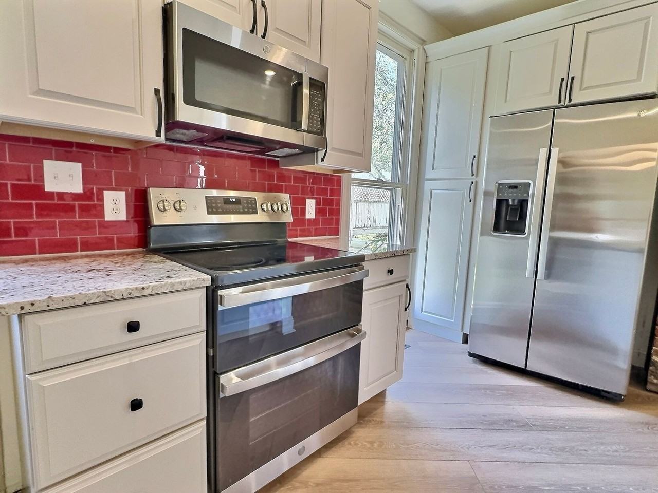 514 W Kirkwood Ave - Photo 5 of 42