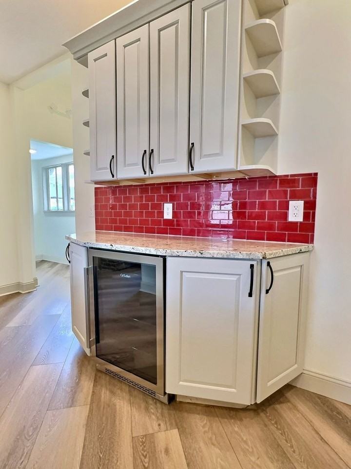 514 W Kirkwood Ave - Photo 6 of 42
