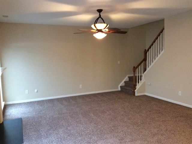 4524 Sedgewood Ln - Photo 3 of 19