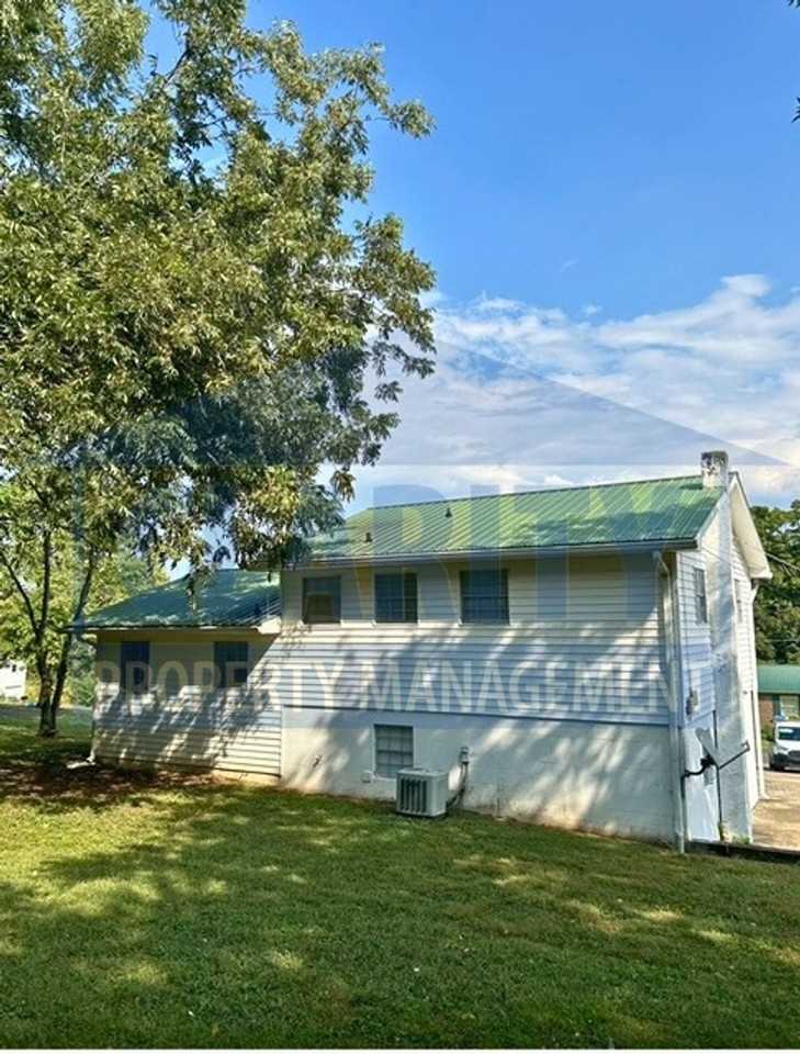 3891 Rolling Brook Cir Ne - Photo 2 of 21