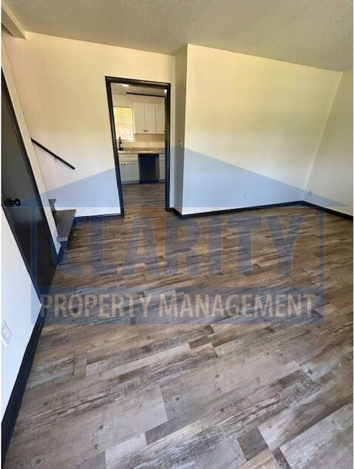 3891 Rolling Brook Cir Ne - Photo 3 of 21