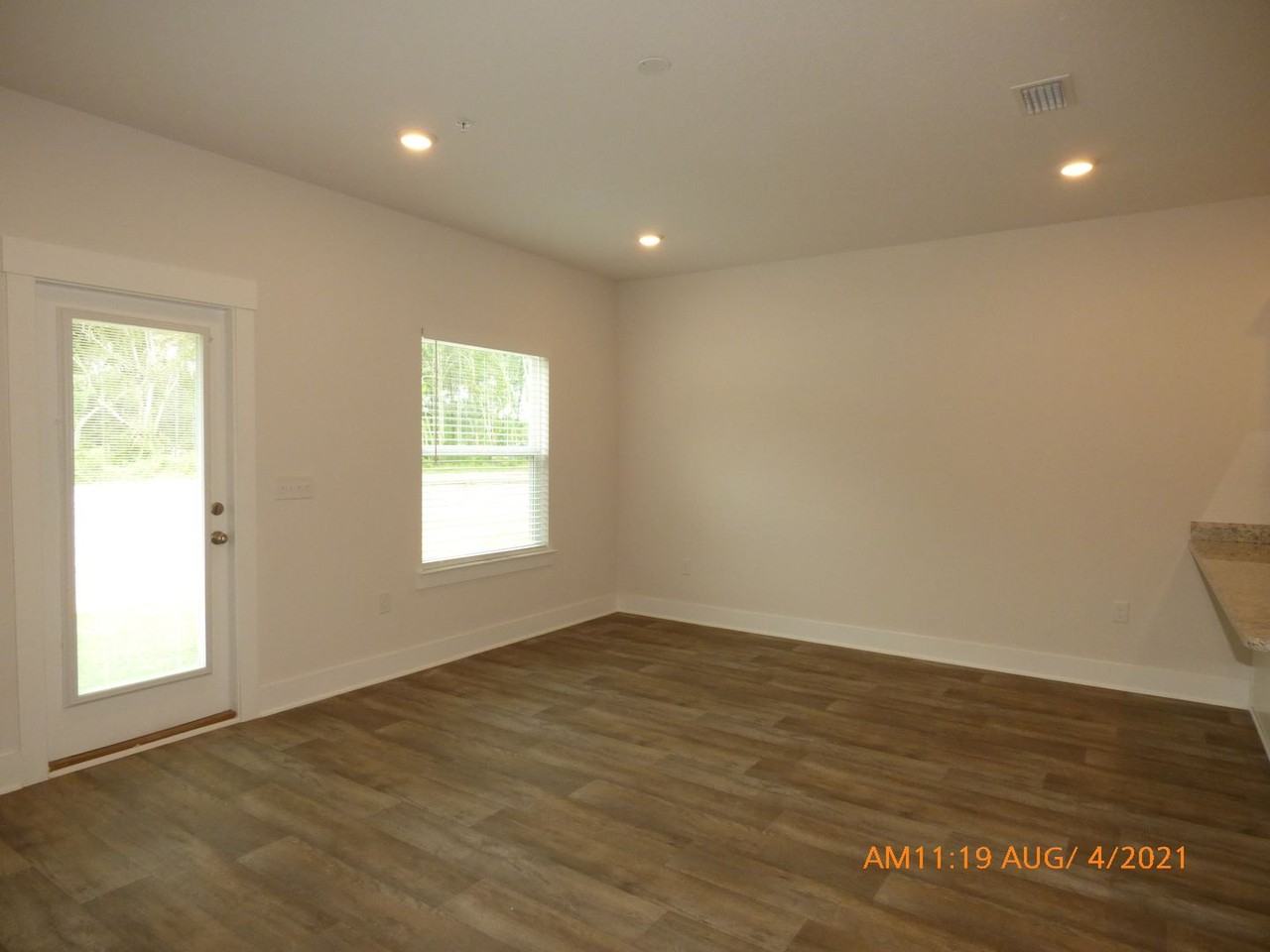8869 Brigade Trl - Photo 7 of 31