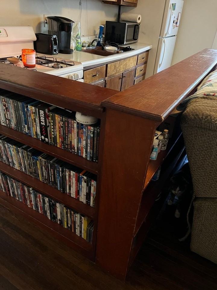 1202 South Park Avenue - Photo 4 of 19