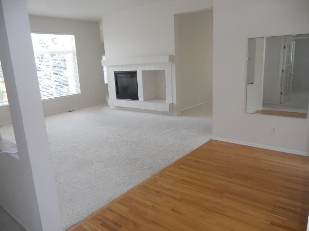 2502 Rock Creek Dr - Photo 3 of 17