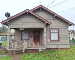 908 Sw Dorion Ave - Photo 1 of 1