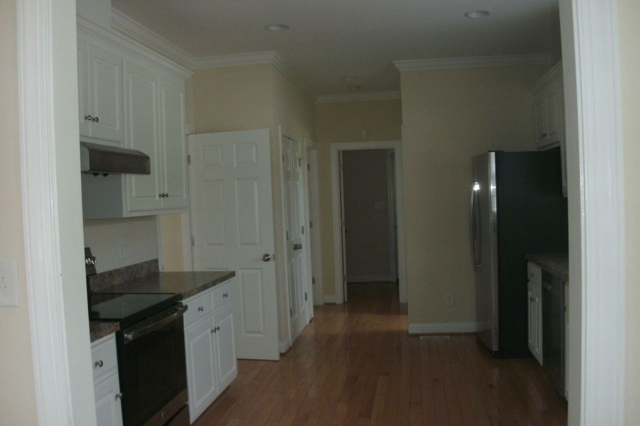 3780 Savannah Way - Photo 3 of 13