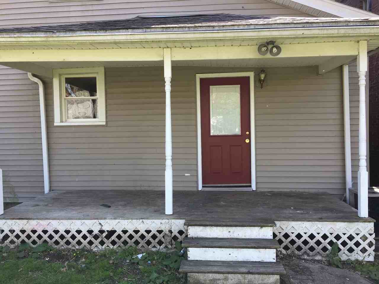1421 20th St - Photo 2 of 13