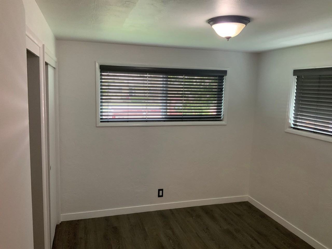 1582 Bogart Ln - Photo 7 of 11