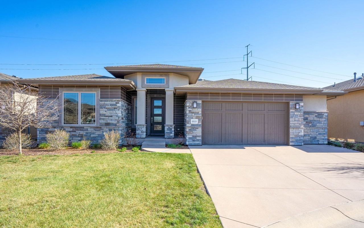 6928 Summerwind Ct - Photo 5 of 41