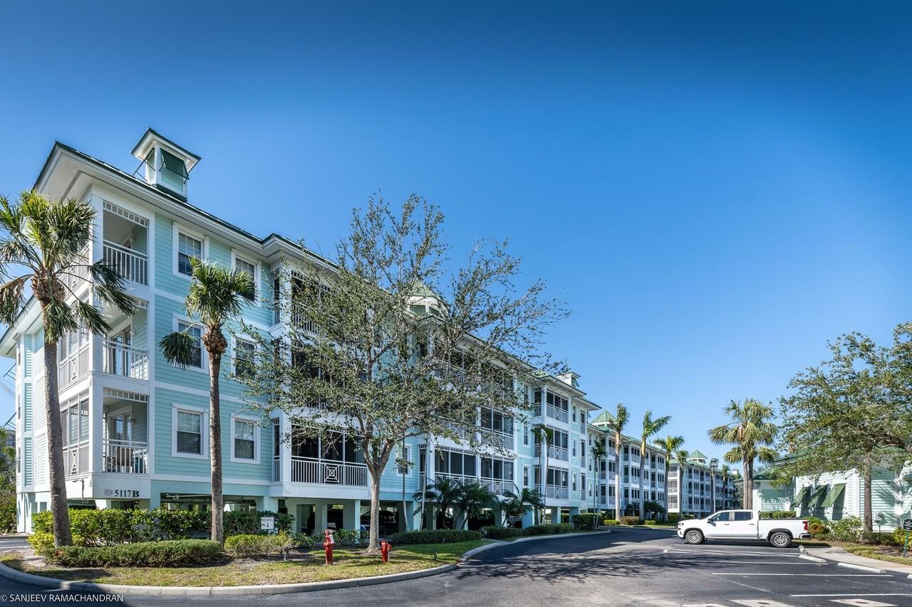 5119 Melbourne St #C201 - Photo 2 of 50