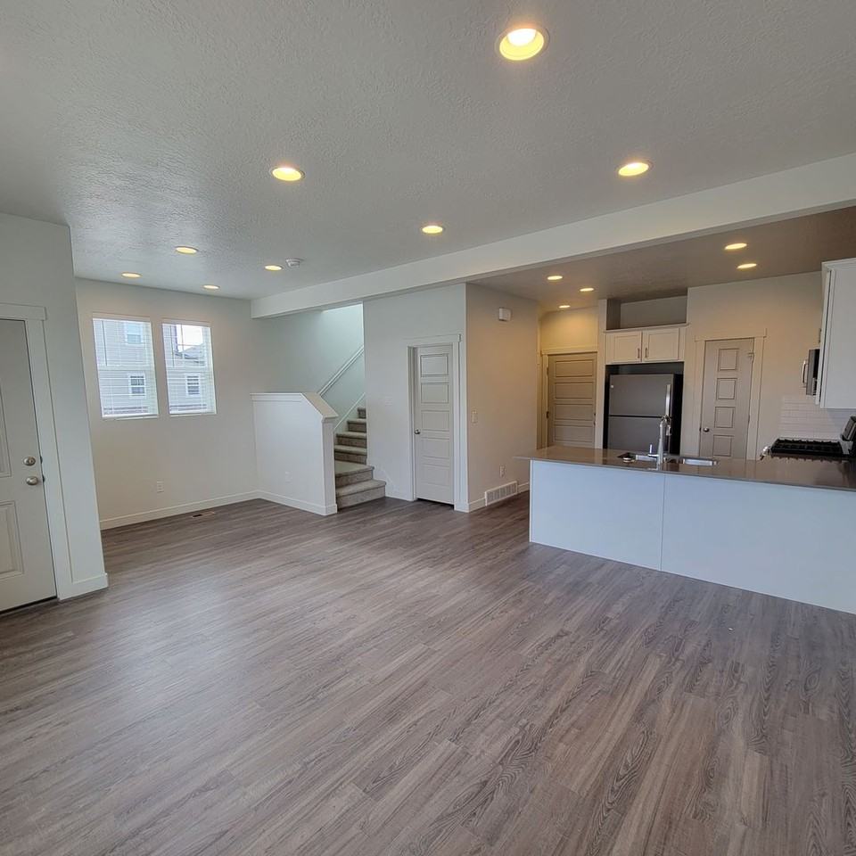 2625 S Palisade Lake Ln - Photo 3 of 43