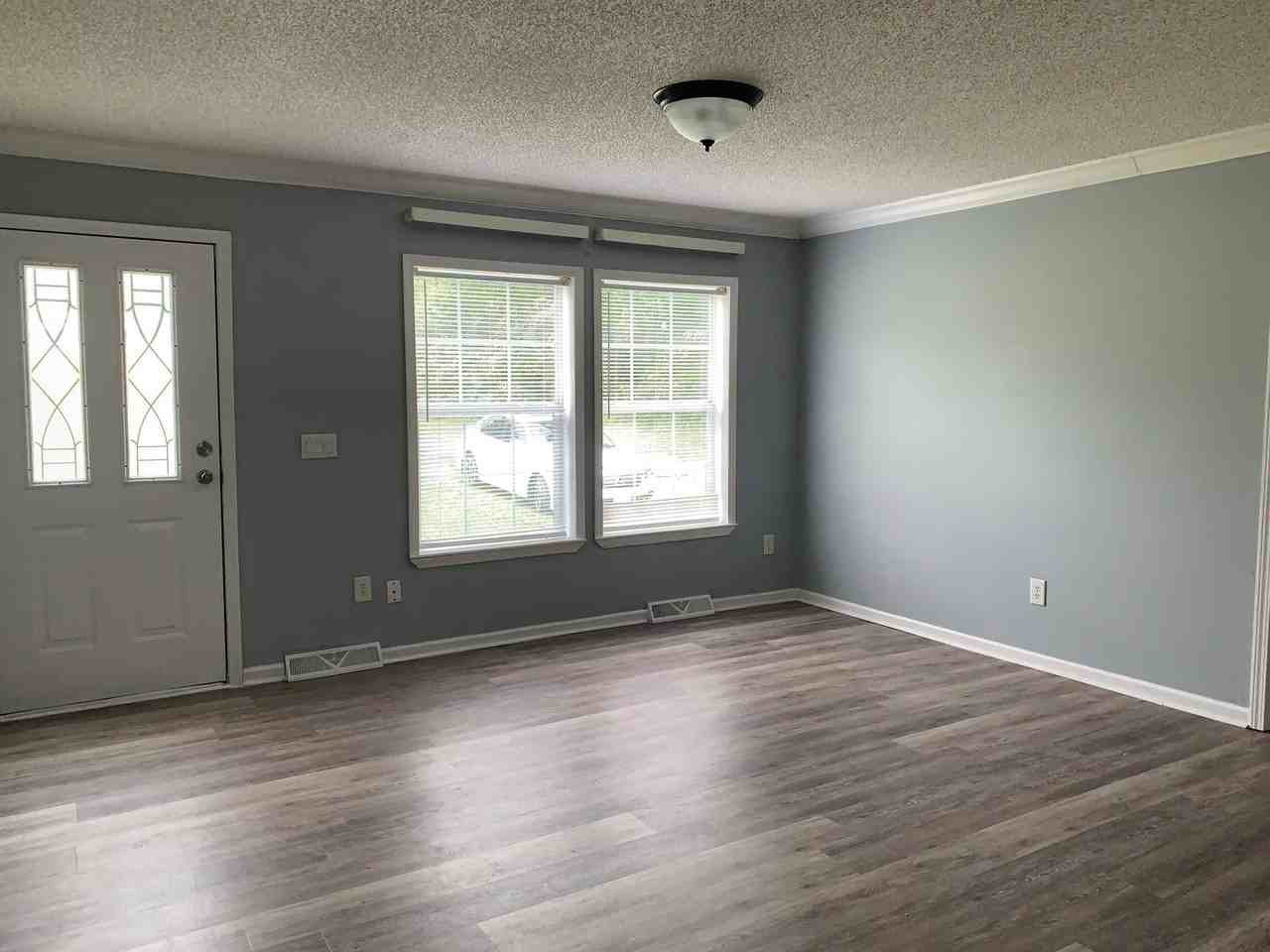 180-188 Ferguson Street - Photo 3 of 7