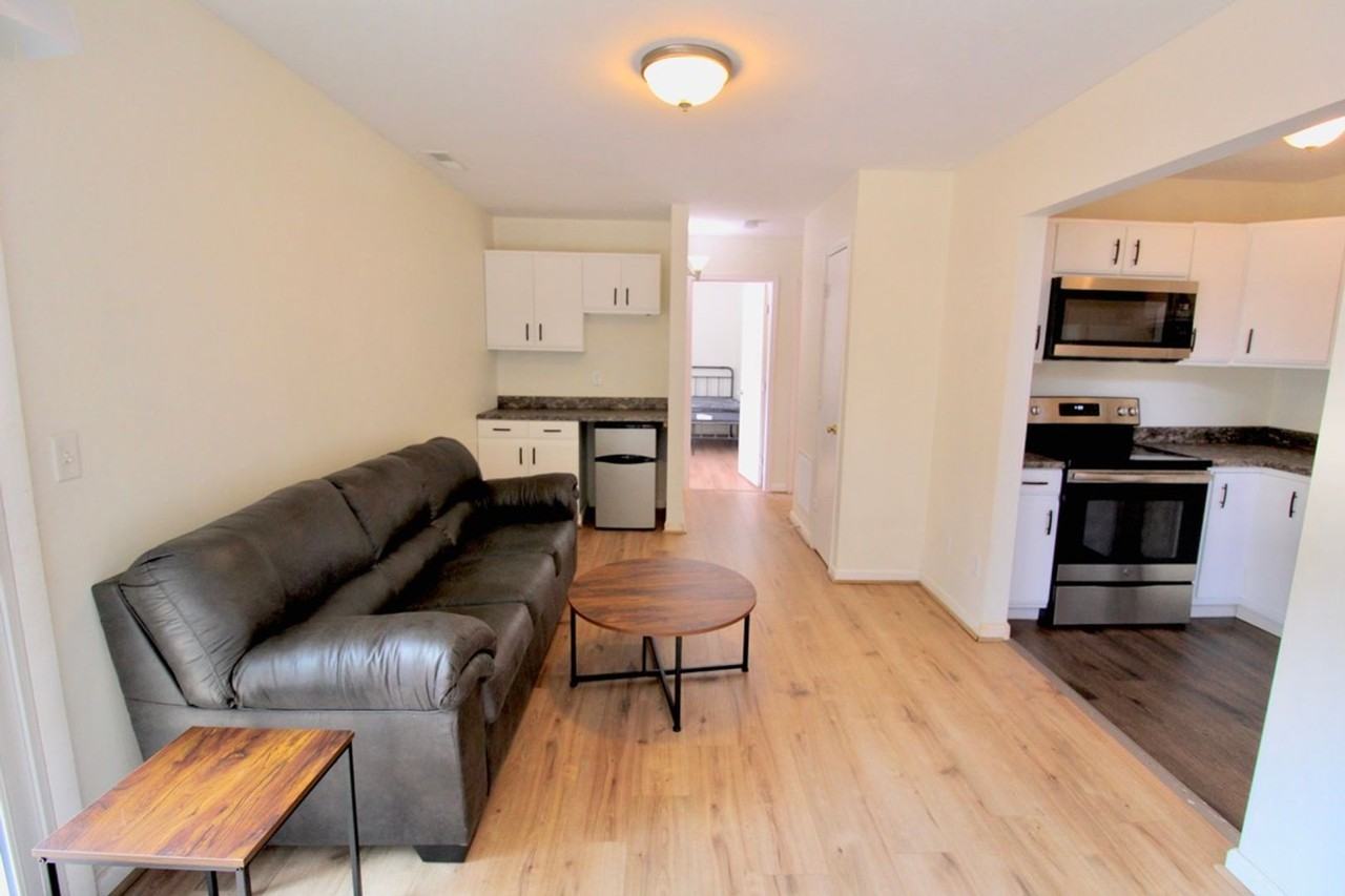 1398 Bradley Dr - Photo 2 of 28