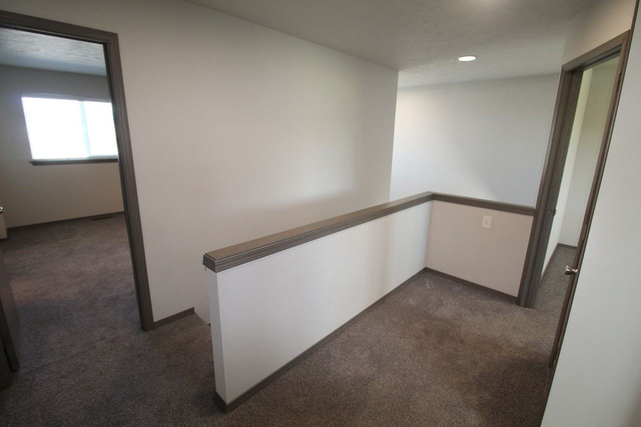 14312 E 13th Ave - Photo 2 of 24