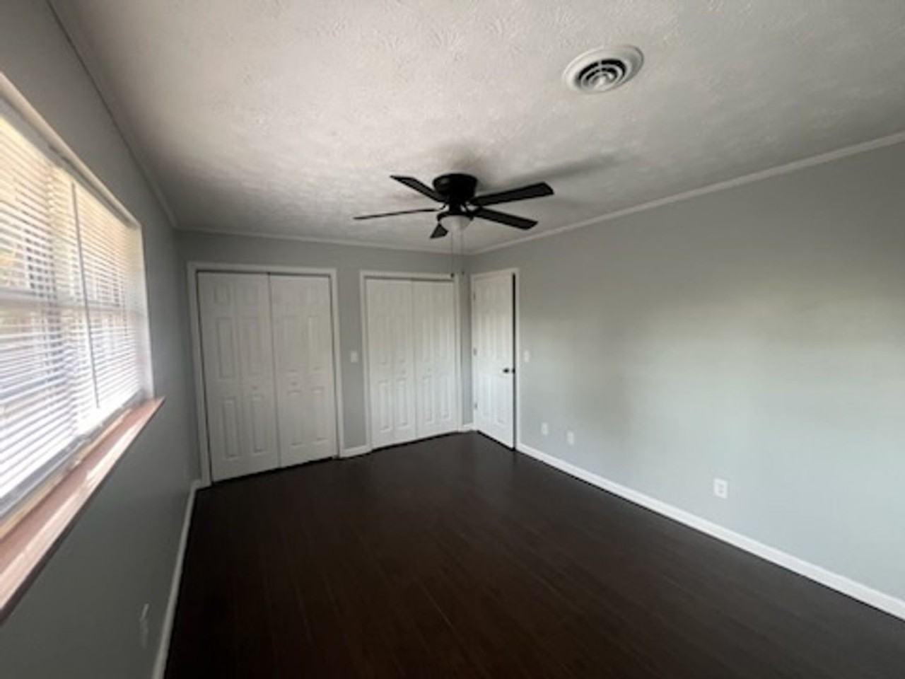 400 Crestview Dr #7 - Photo 7 of 14