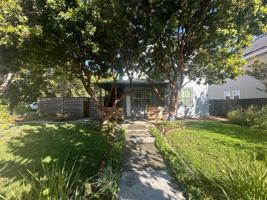 featured image of 301 Creekside Way