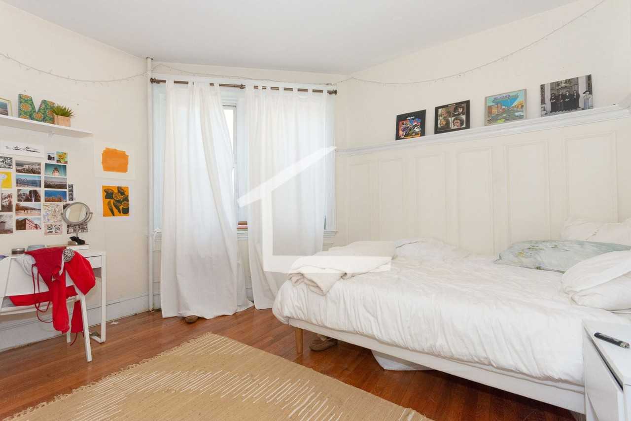 317 Saint Paul Street - Photo 7 of 15