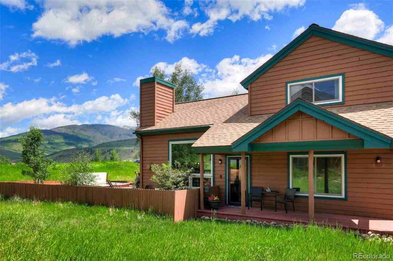 1657 N Chipmunk Ln - Photo 3 of 27