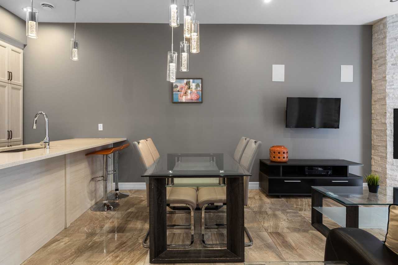 1015 Rue Saint-Hubert - Photo 6 of 18