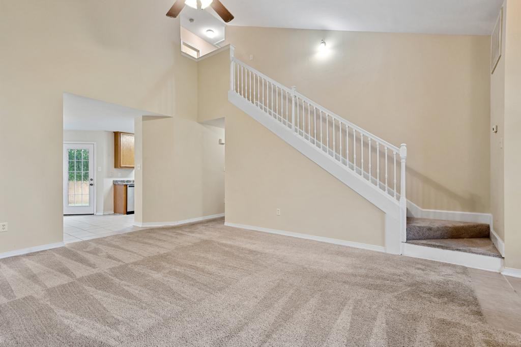 14249 Tori Dawn Dr - Photo 7 of 27