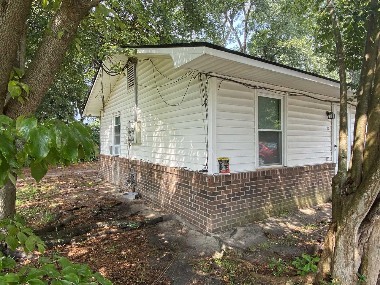 4940 Robin St - Photo 2 of 27