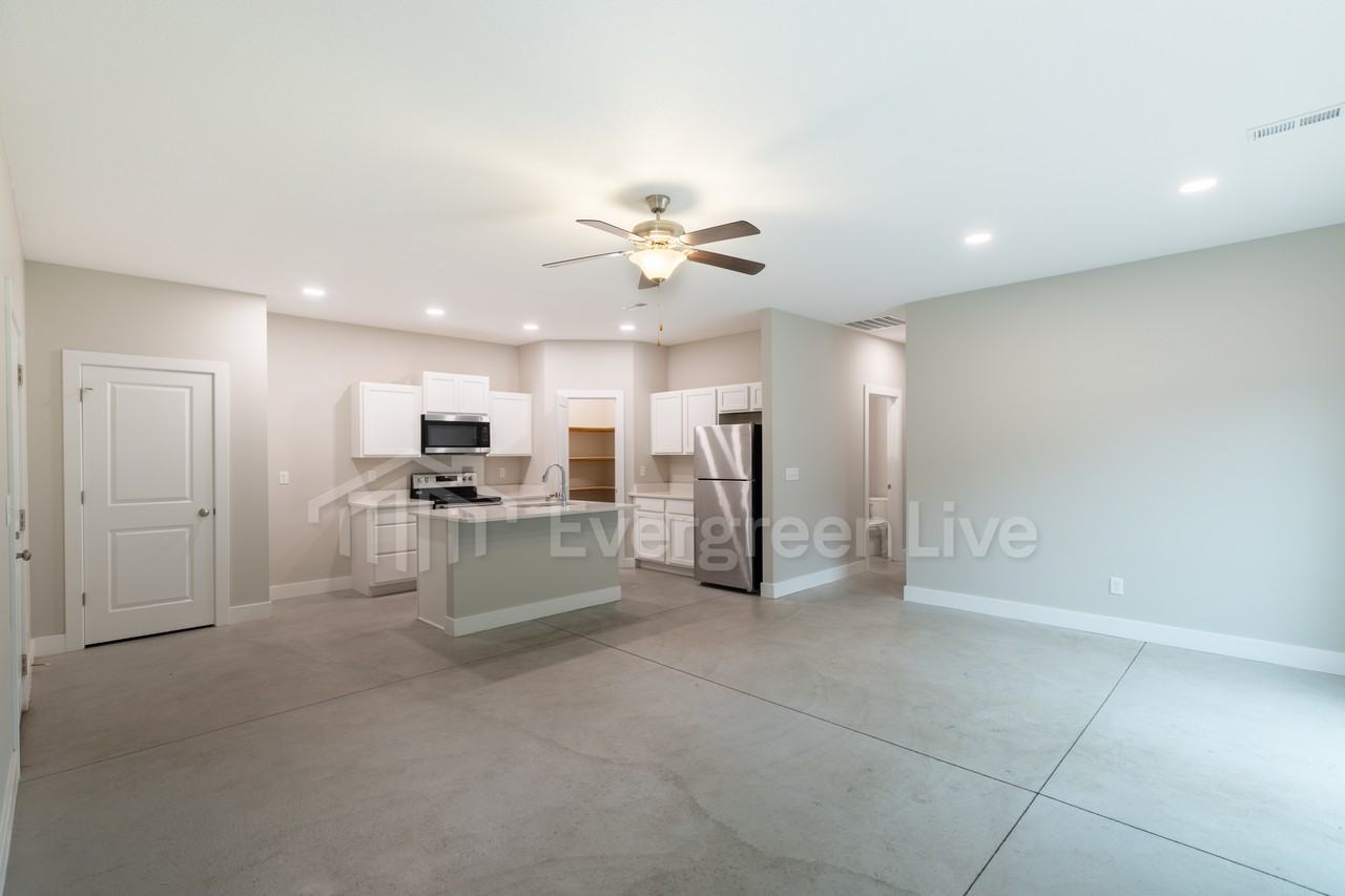 117 E Santa Fe Cir - Photo 3 of 19