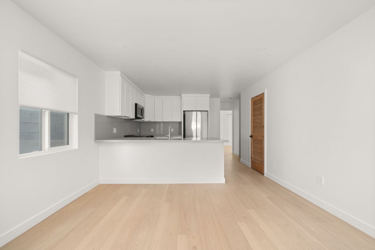 316 Prospect Ave #B - Photo 7 of 33