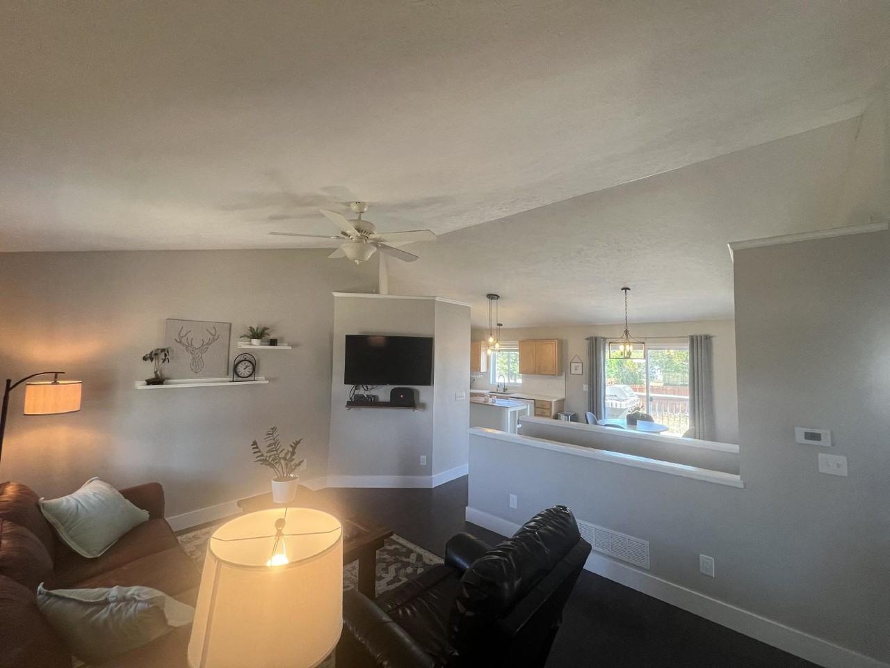 709 Wild Pond Ct - Photo 3 of 20