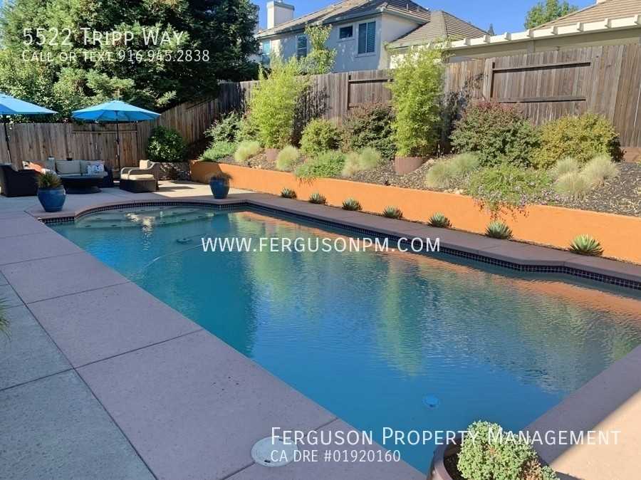 5522 Tripp Way - Photo 2 of 18