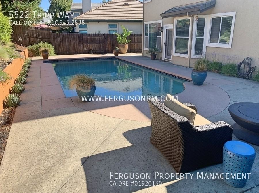 5522 Tripp Way - Photo 3 of 18