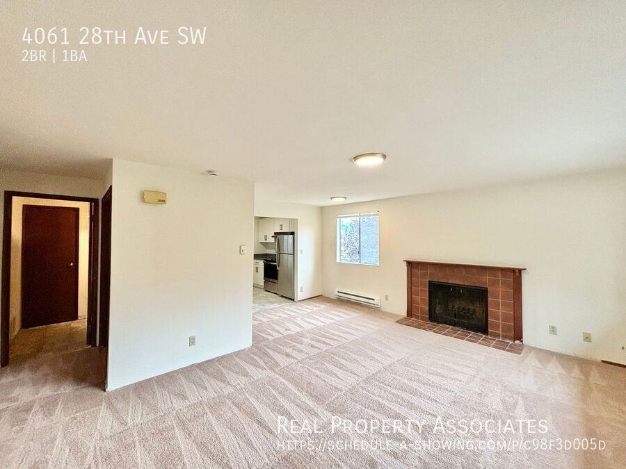 4061 28th Ave Sw - Photo 3 of 20