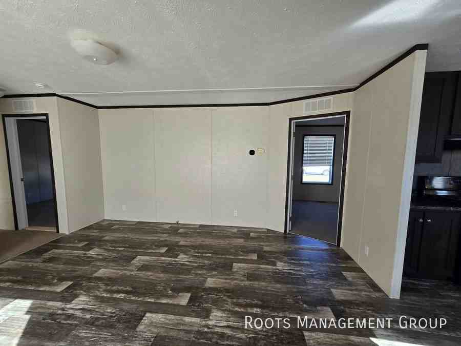 A16 Trailerville Ct #A16 - Photo 3 of 21